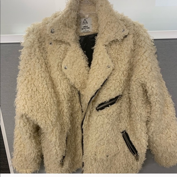 💀✨Urban Outfitters X Unif Shearling Edgy Coat - Picture 1 of 7